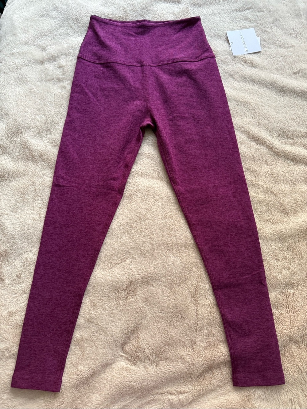 NWT Beyond Yoga Spacedye Caught In The Midi Legging Aubergine Beet Size M - Picture 6 of 13
